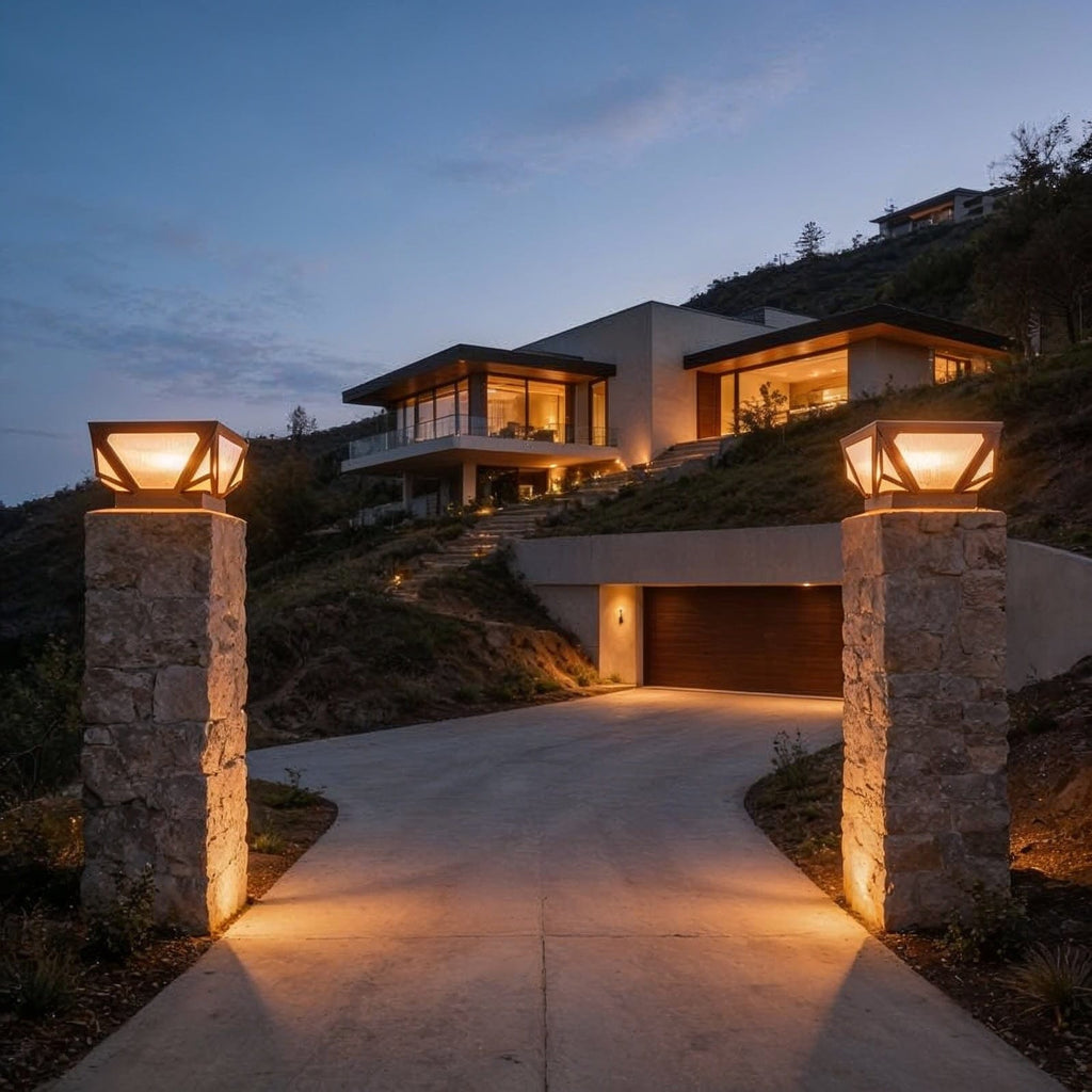 Veltrique Geometric Gate Pillar Light | Ventumra