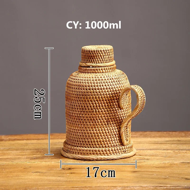 Rattanuxe 1L Insulated Thermos Jug — Dual-Wall Construction, Textured Exterior
