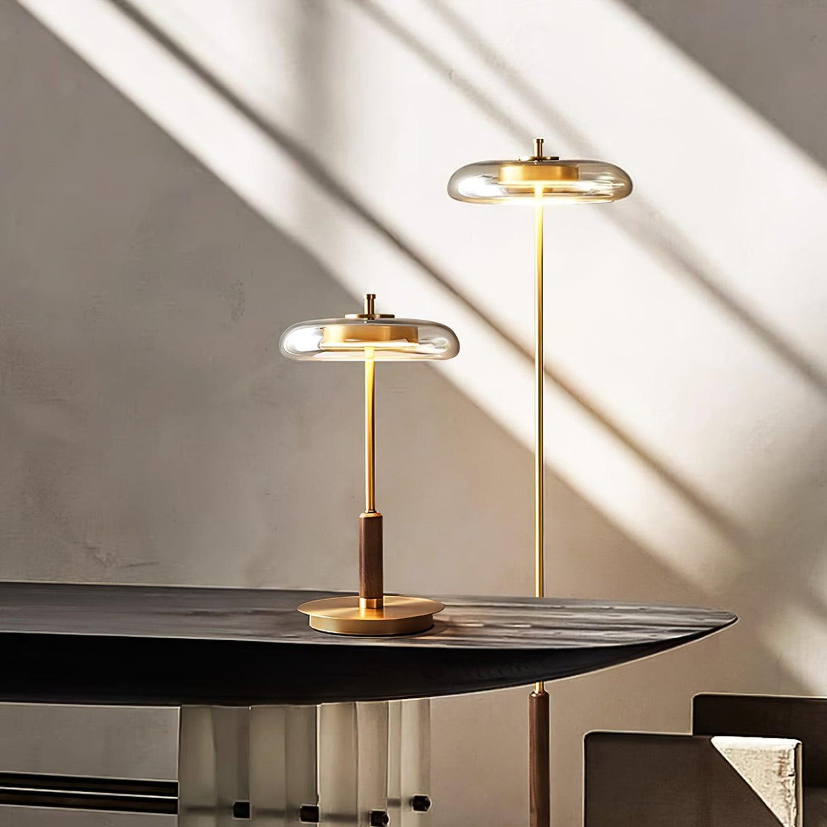 Architectural Disc Table Lamp | Ventumra