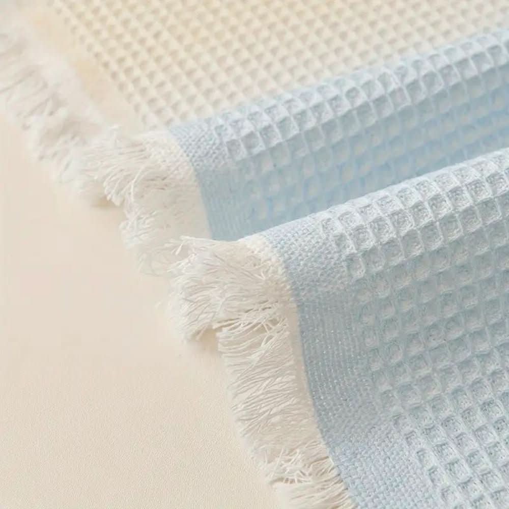 Capa de sofá refrescante antiderrapante BreezeGuard — Superfície texturada aderente, fácil de cuidar