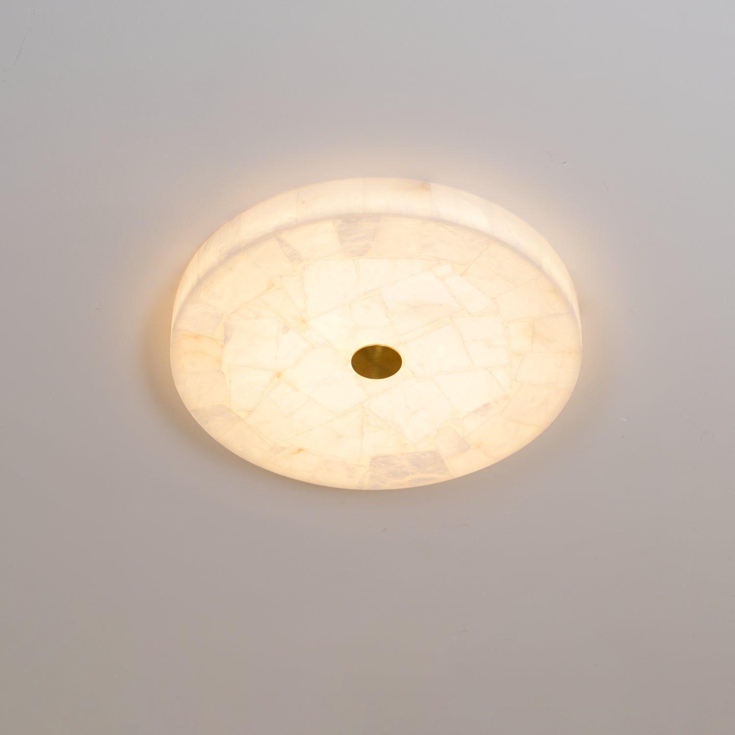 Delya Round Alabaster Ceiling Lamp | ventumra