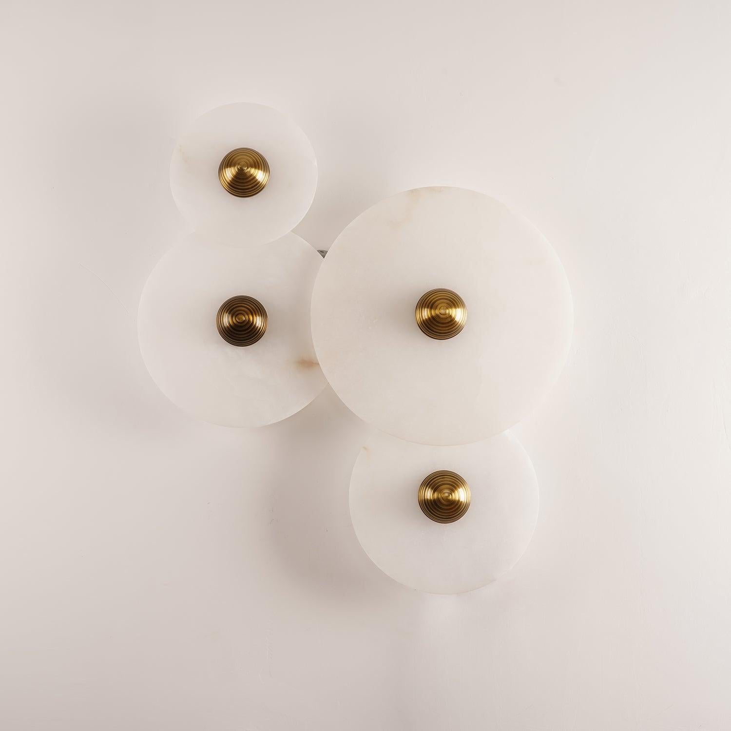 Round Wall Lamp Alabaster Fluted Brass | ventumra