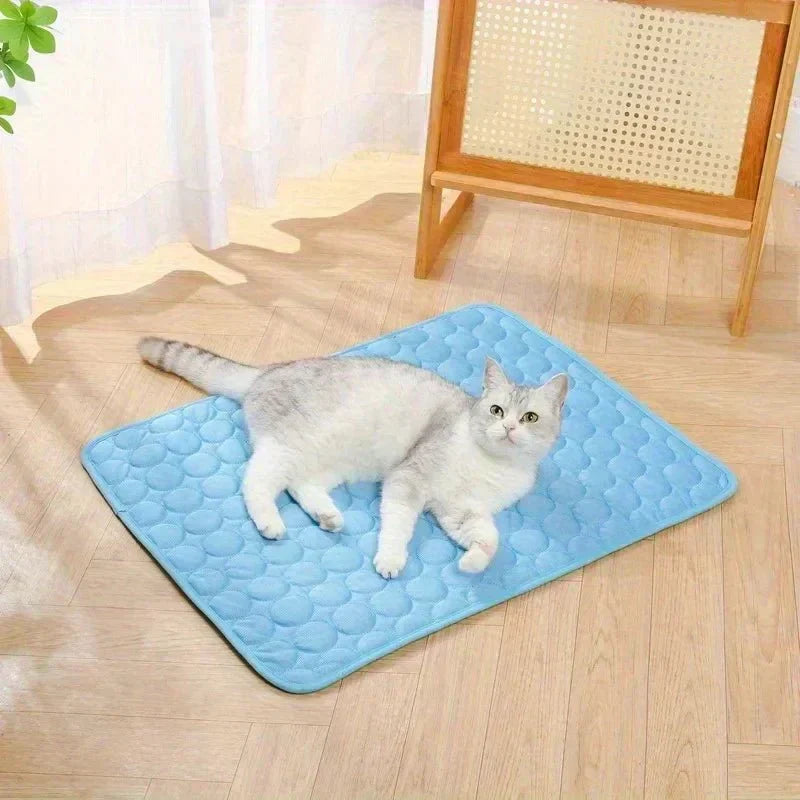 ChillPaws mata chłodząca dla psa aktywowana ciężarem
