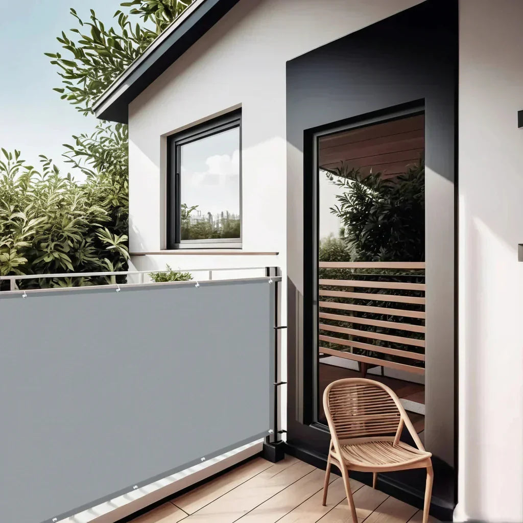 GardenShield wasserdichter Sichtschutzzaun – verstärkte, UV-beständige Barriere