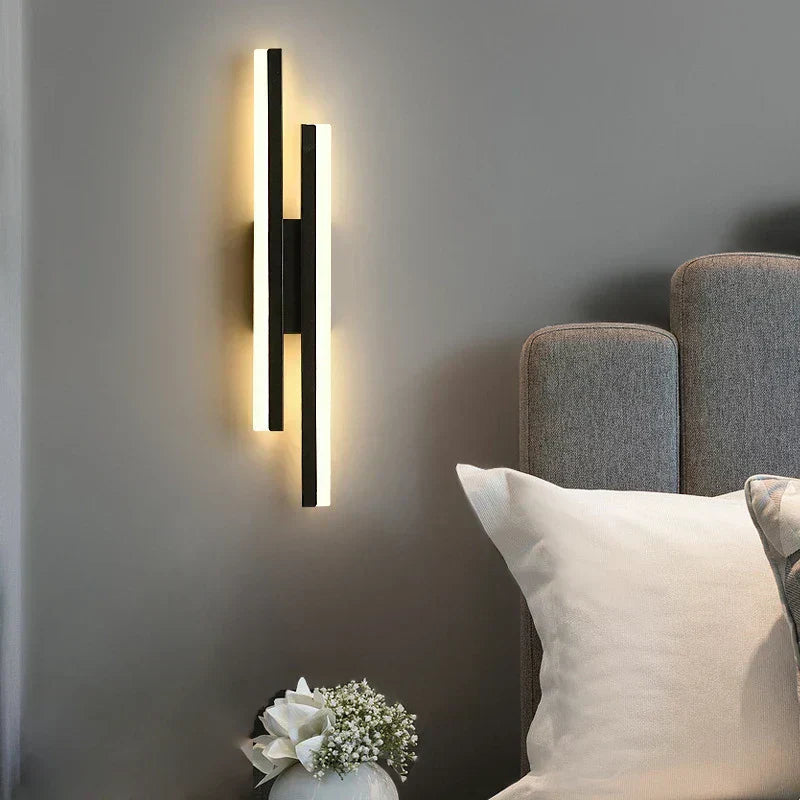 LumaStripe Wall Lamp Sleek LED Strip Light for Modern Rooms