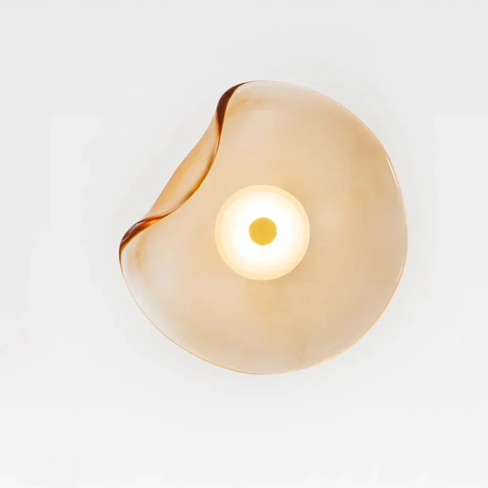 Veritas Sculpted Brass Light | Ventumra