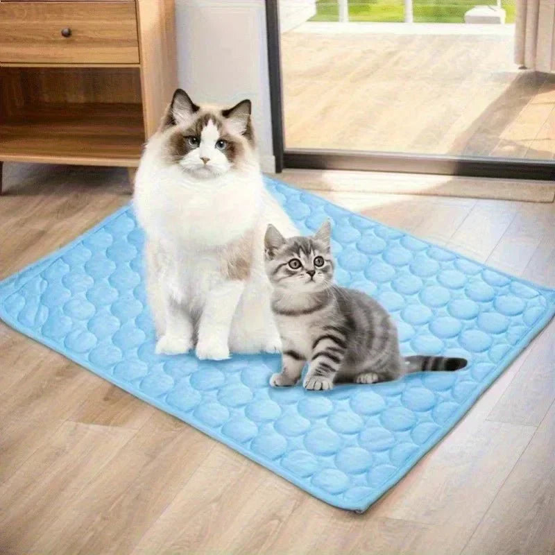 ChillPaws mata chłodząca dla psa aktywowana ciężarem