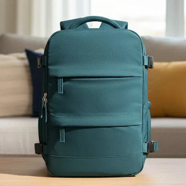 GlobeTrail Kompaktní batoh do letadla — vyhrazená přihrádka na notebook