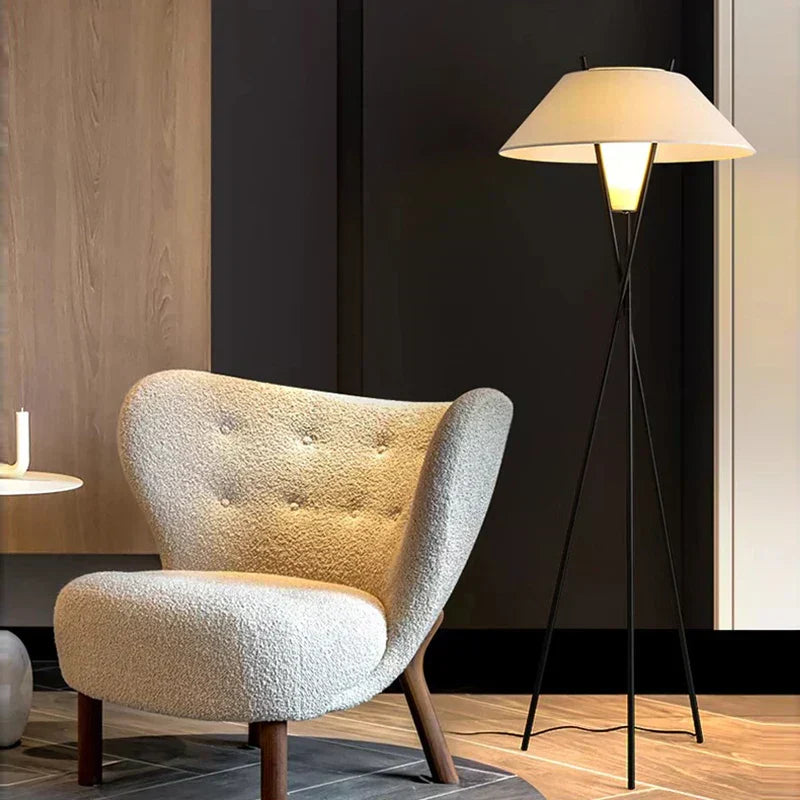Aeris | Floor Lamp With Tripod Stand And Fabric Shade