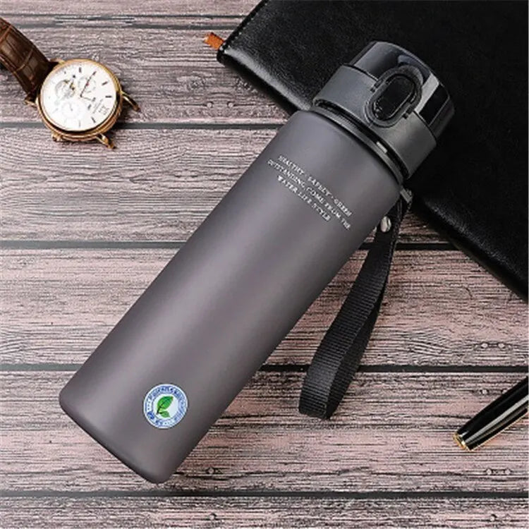 Botella de agua HydroFlex — hidratación a prueba de fugas y sin BPA