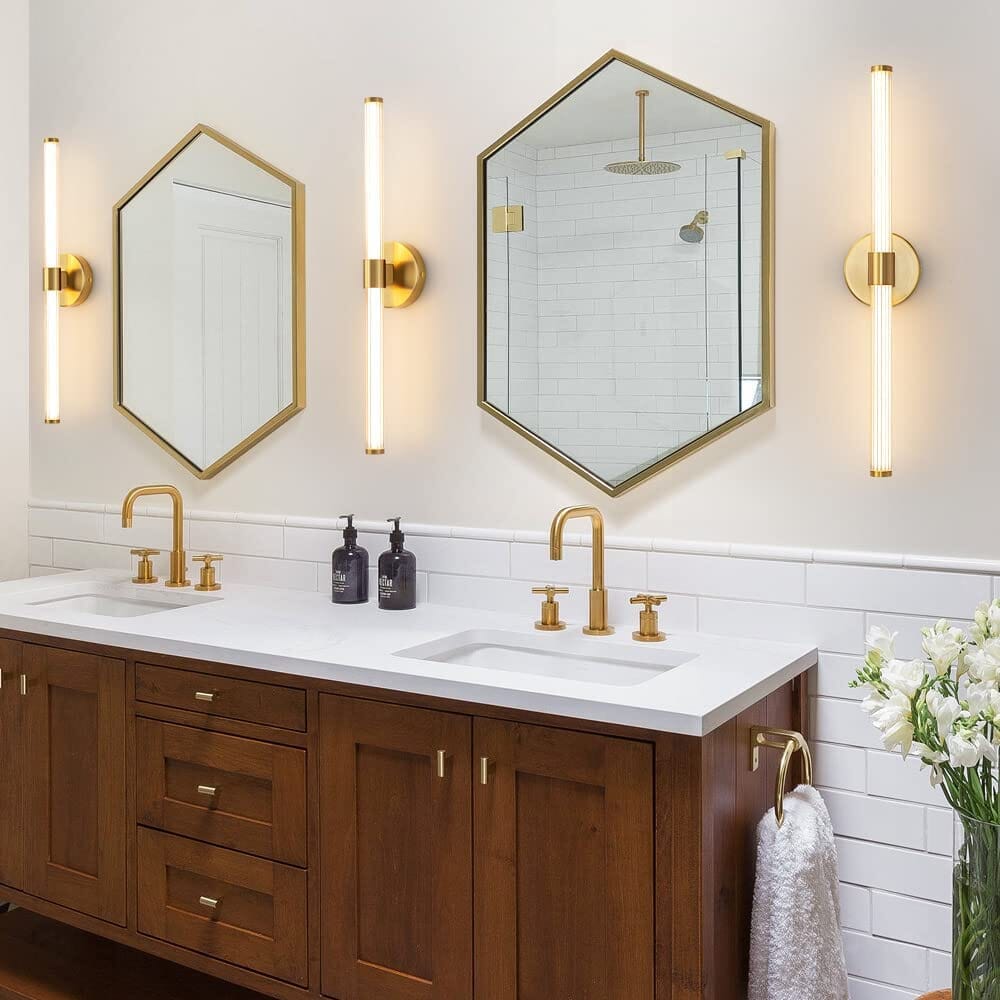 Aurora Crown Gold Wall Lamp with Acrylic Shade Finish