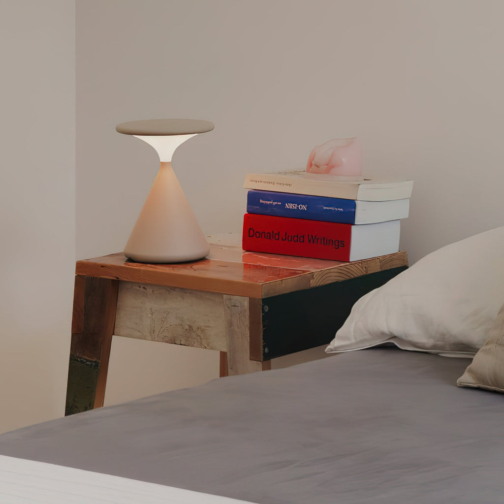 Sculptural Cone Table Lamp | Ventumra