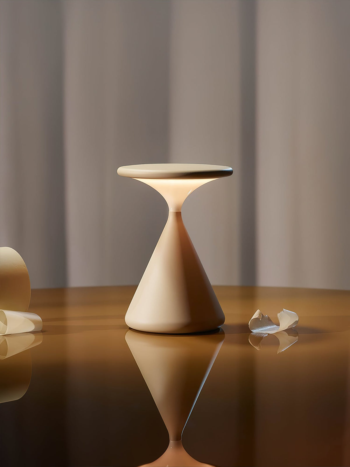 Sculptural Cone Table Lamp | Ventumra