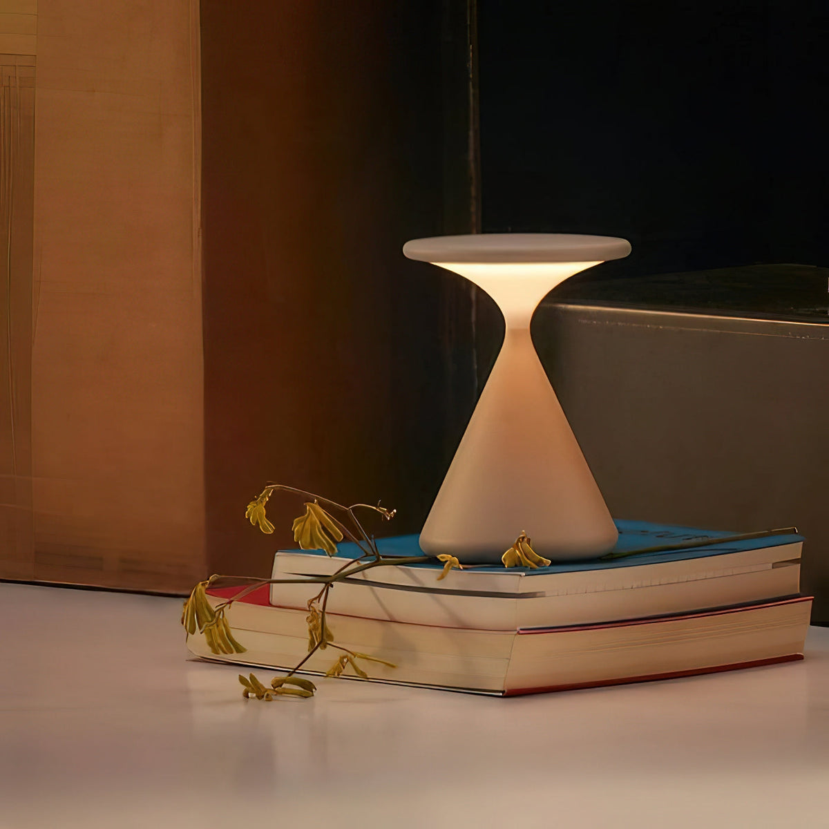 Sculptural Cone Table Lamp | Ventumra