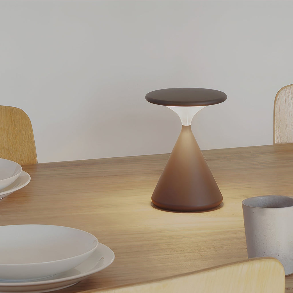 Sculptural Cone Table Lamp | Ventumra