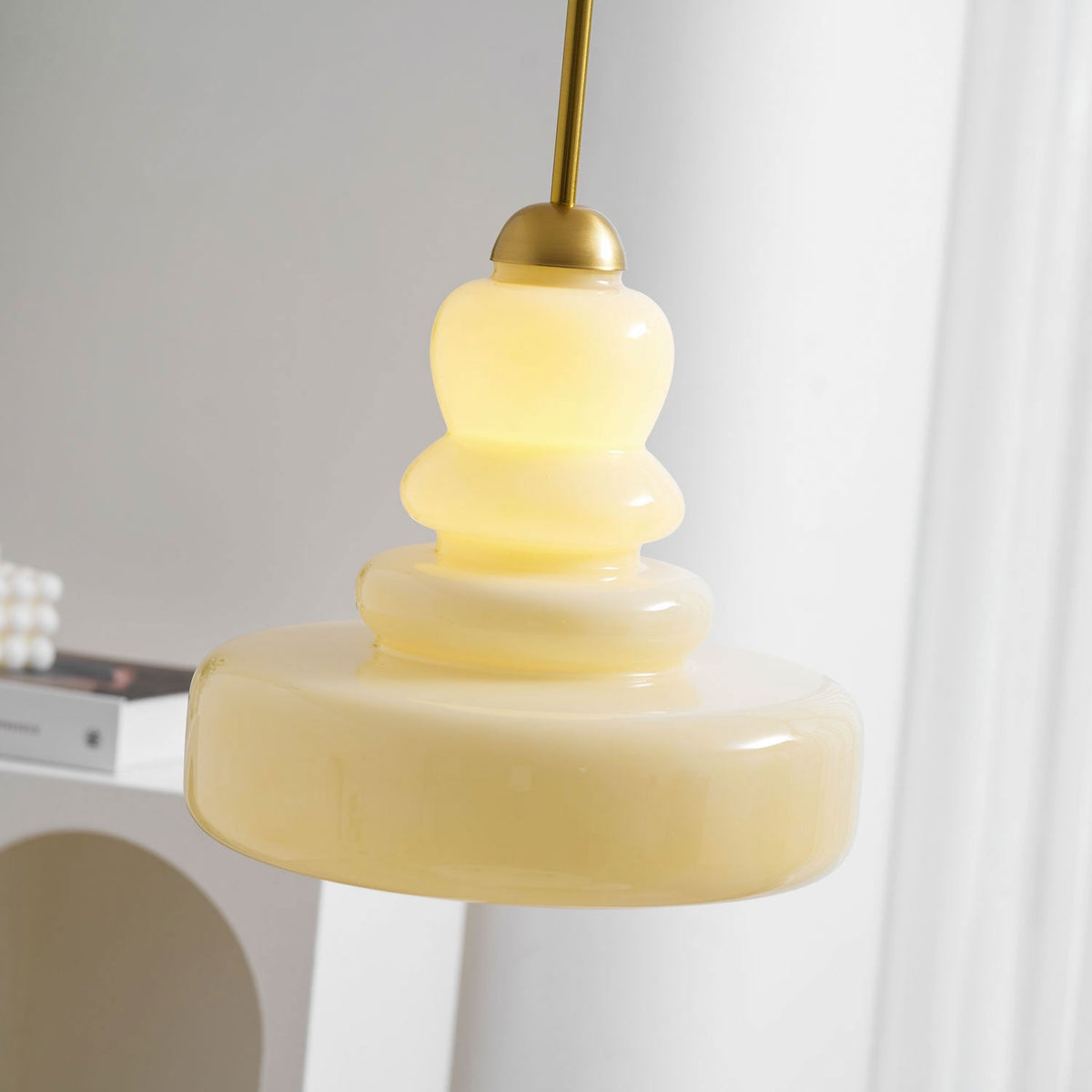 Vintage Schoolhouse Style Glass Pendant Light | Ventumra