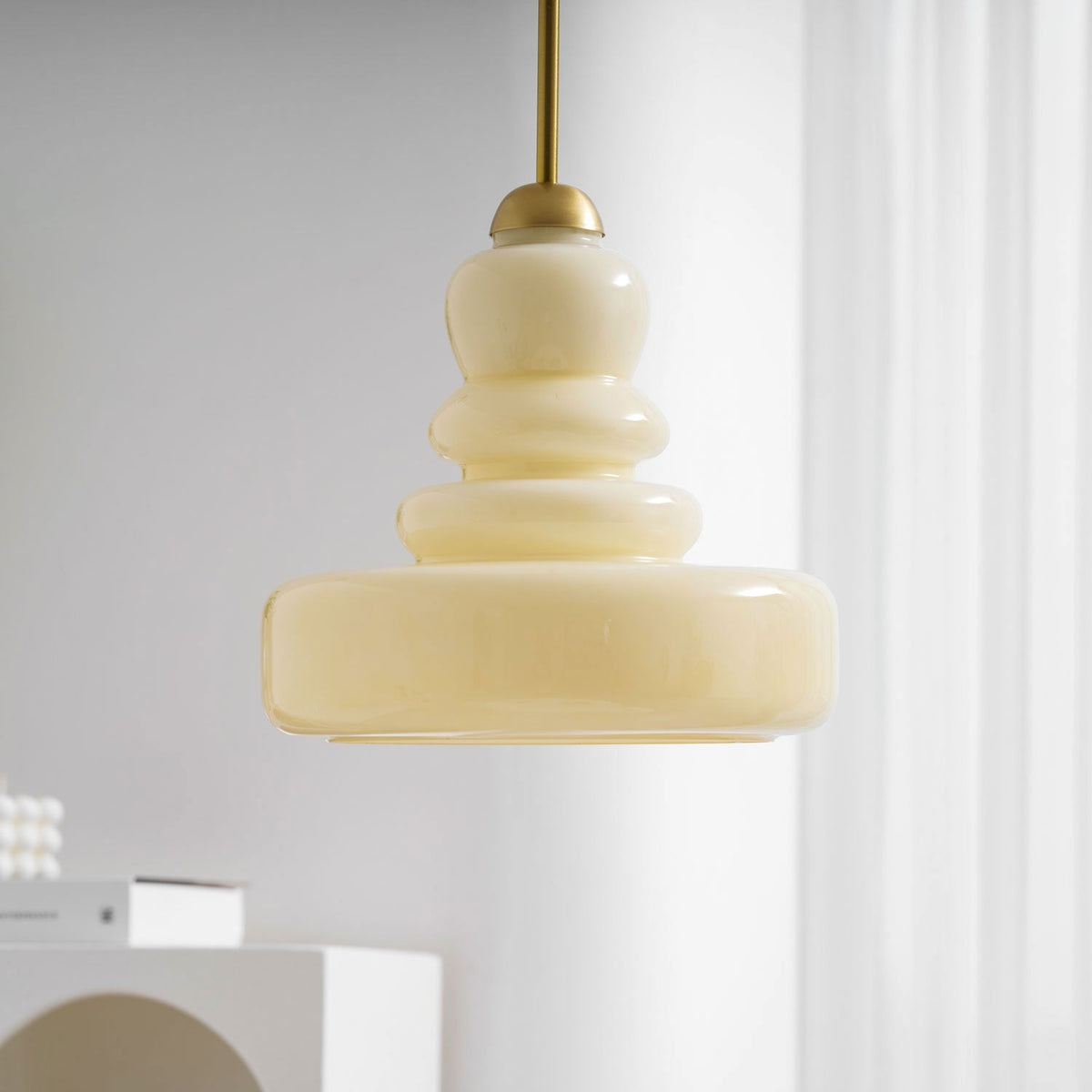 Vintage Schoolhouse Style Glass Pendant Light | Ventumra