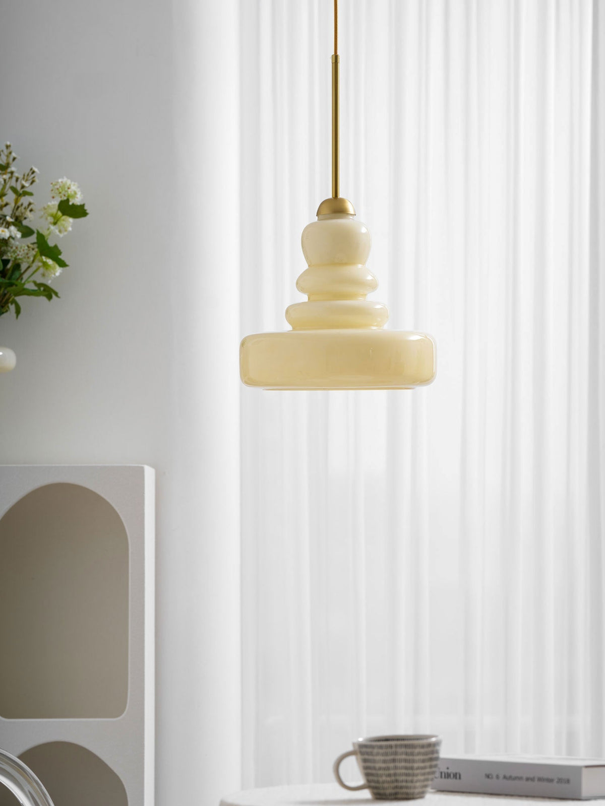 Vintage Schoolhouse Style Glass Pendant Light | Ventumra