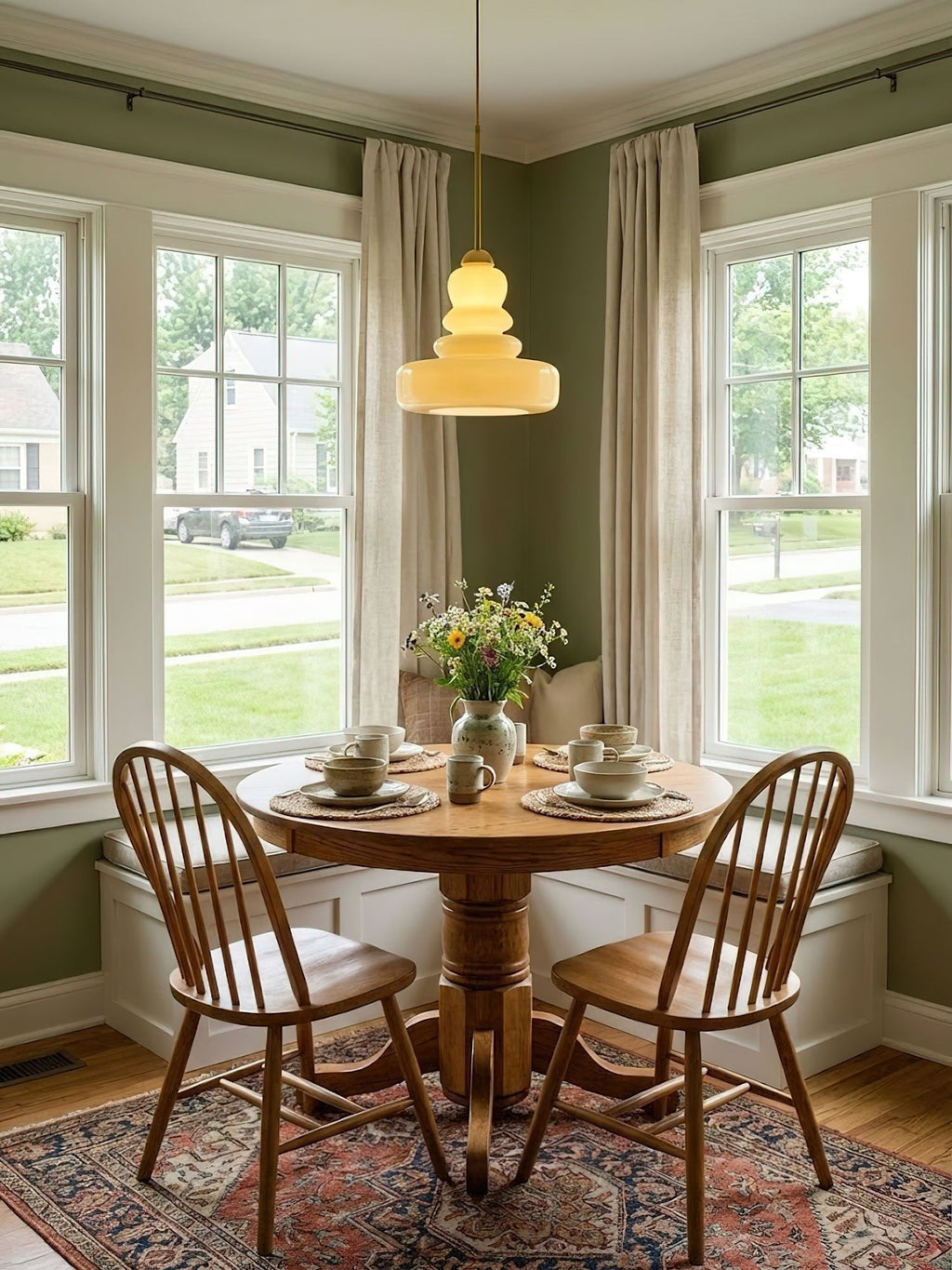 Vintage Schoolhouse Style Glass Pendant Light | Ventumra