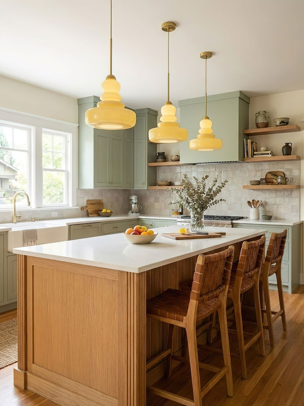 Vintage Schoolhouse Style Glass Pendant Light | Ventumra