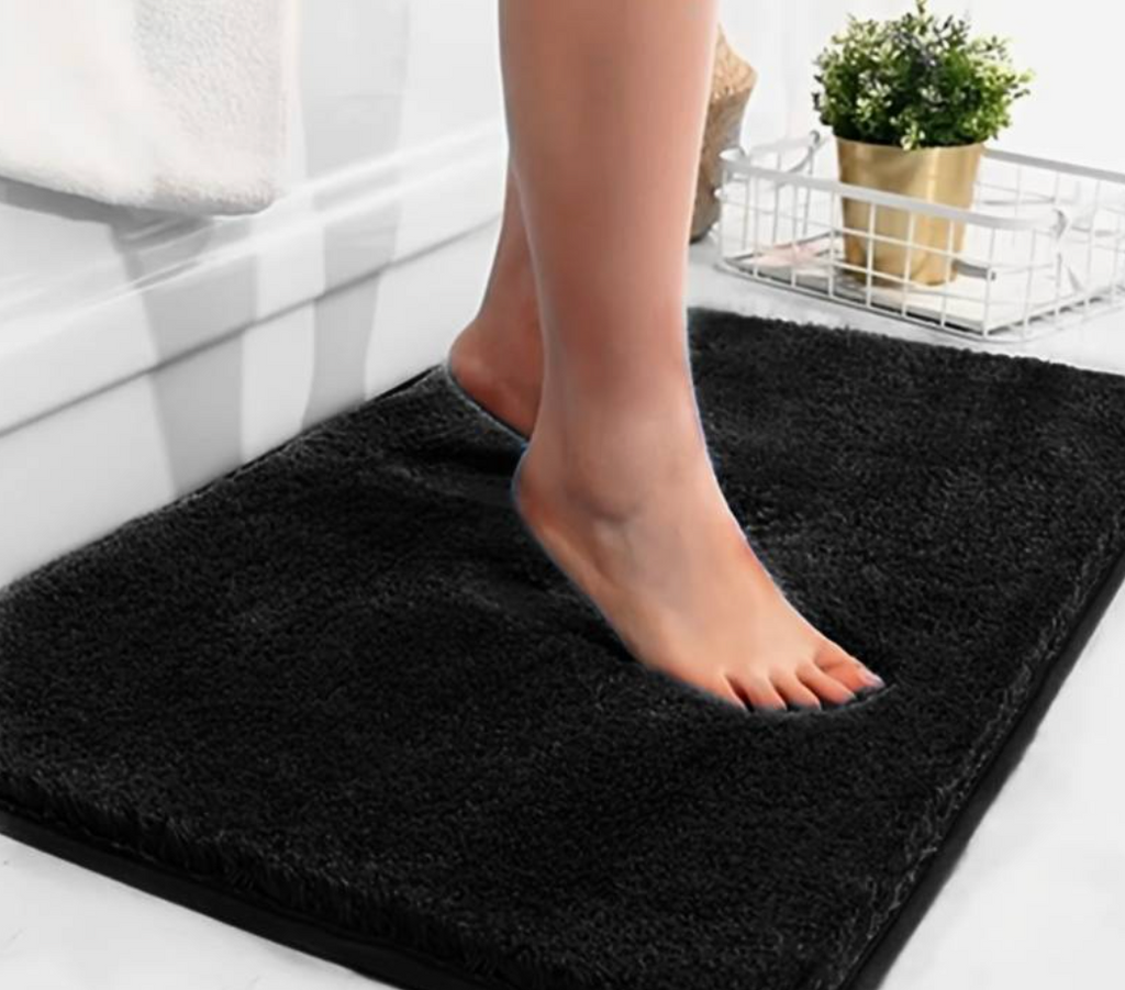High-Density Microfiber Bath Mat — Soft, Absorbent, Non-Slip