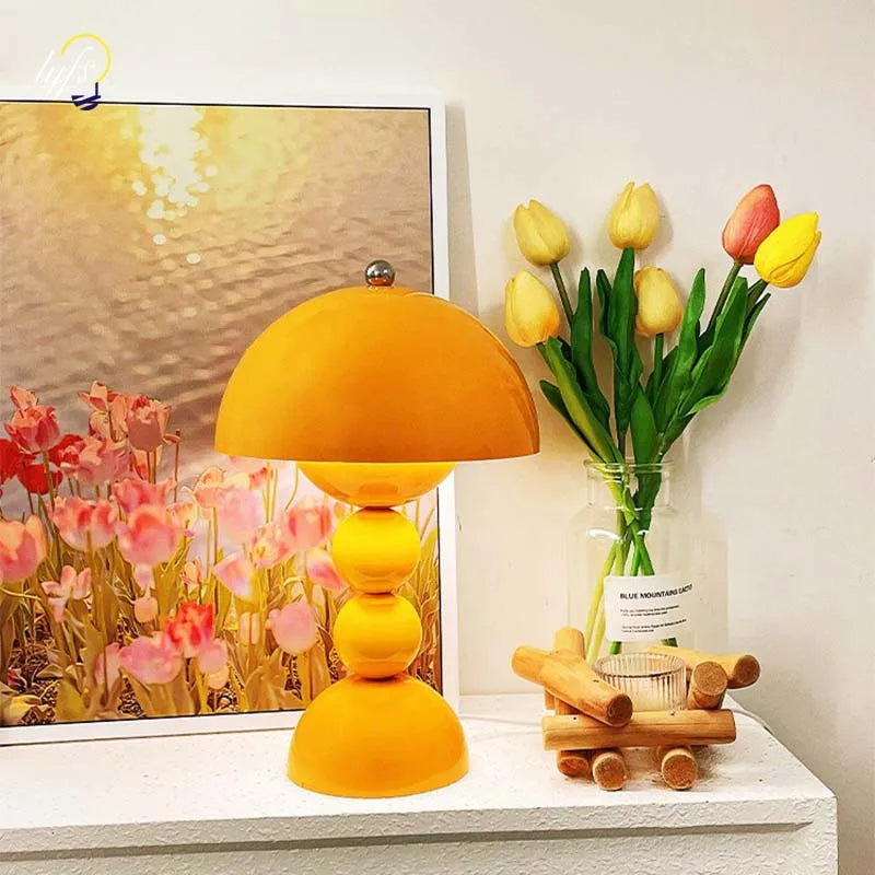 Aureo Desk Lamp With Dimmable LED And Three Color Temperatures