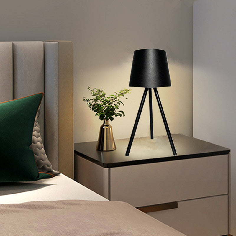 LumaFlex Adjustable Modern Desk Lamp For Ambient Lighting