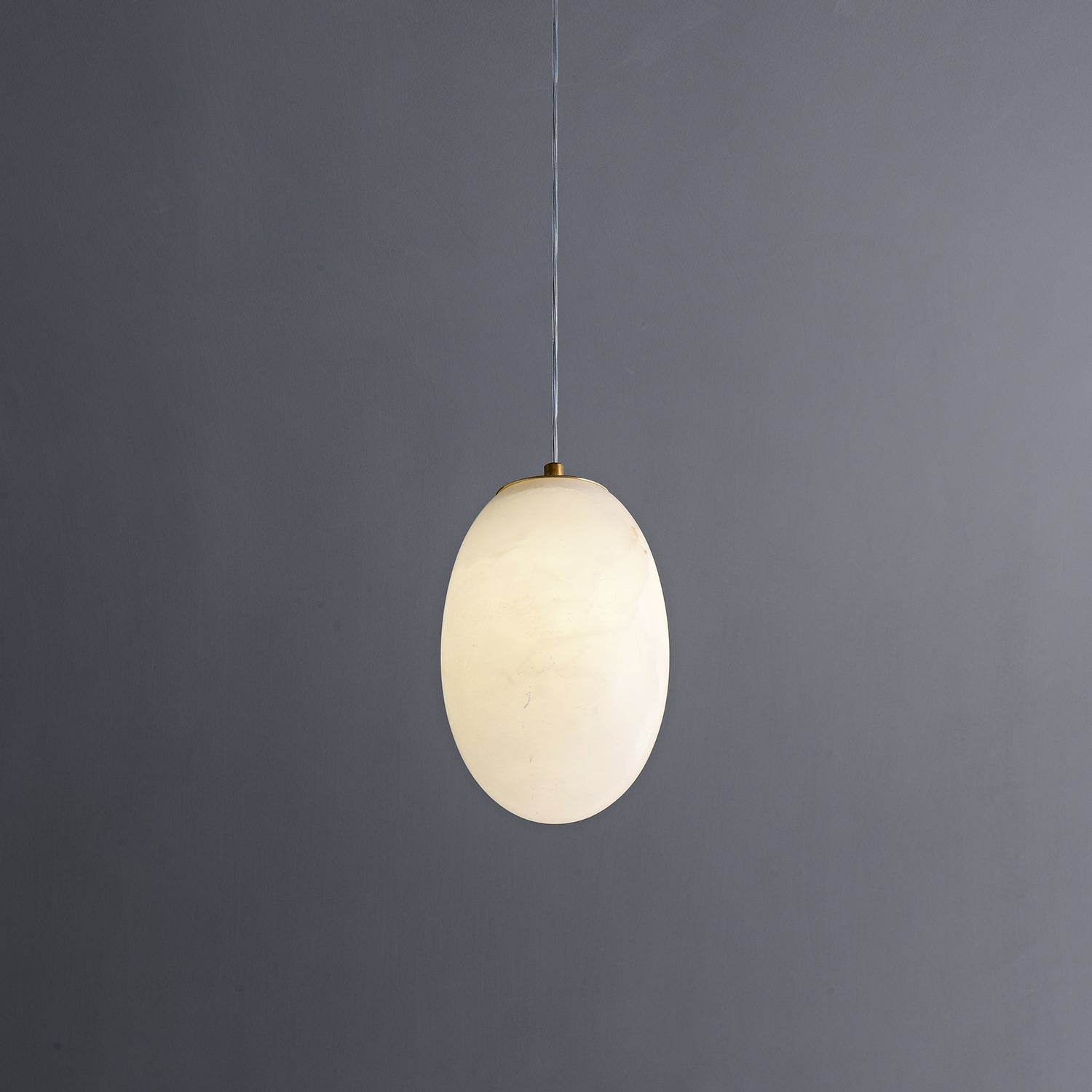 Esolisra Minimalist Alabaster Pendant Light | ventumra