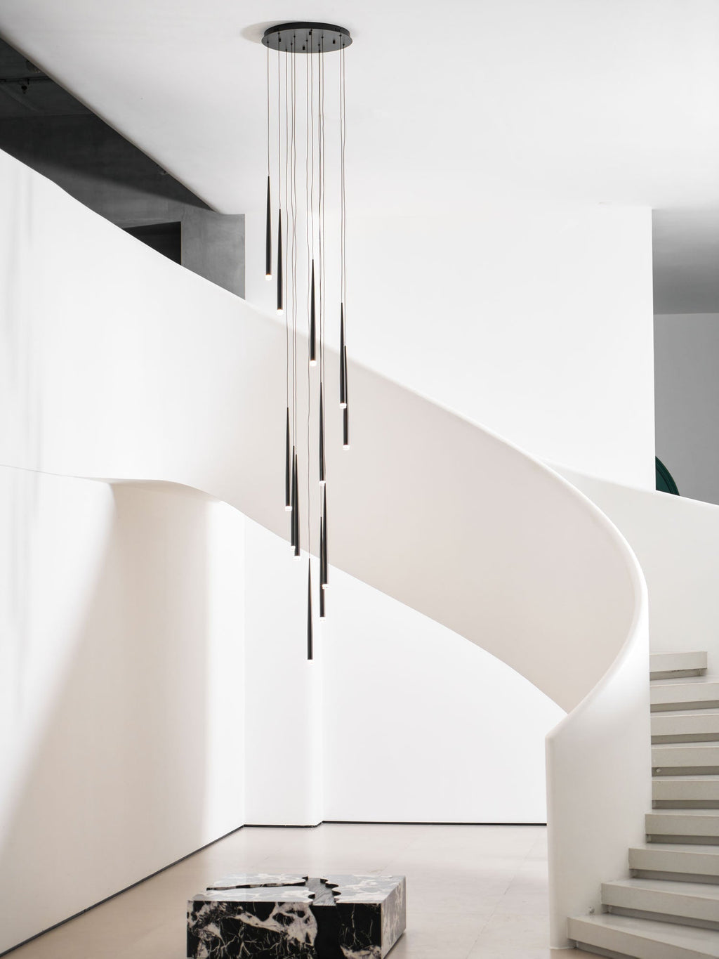 Slender Drop Rod Chandelier | Ventumra