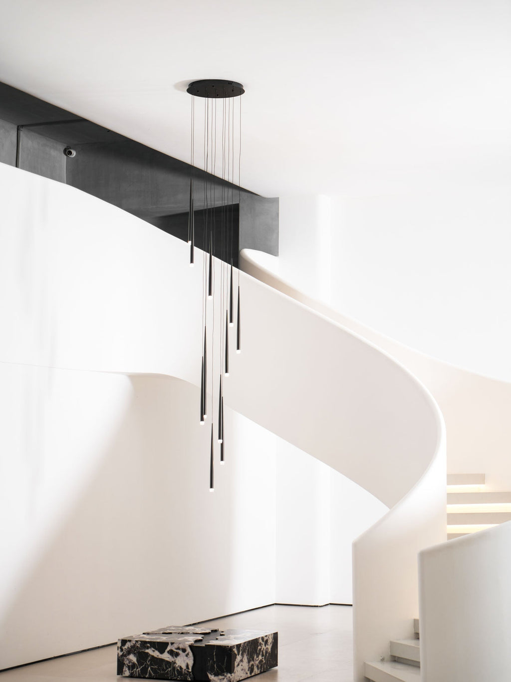 Slender Drop Rod Chandelier | Ventumra