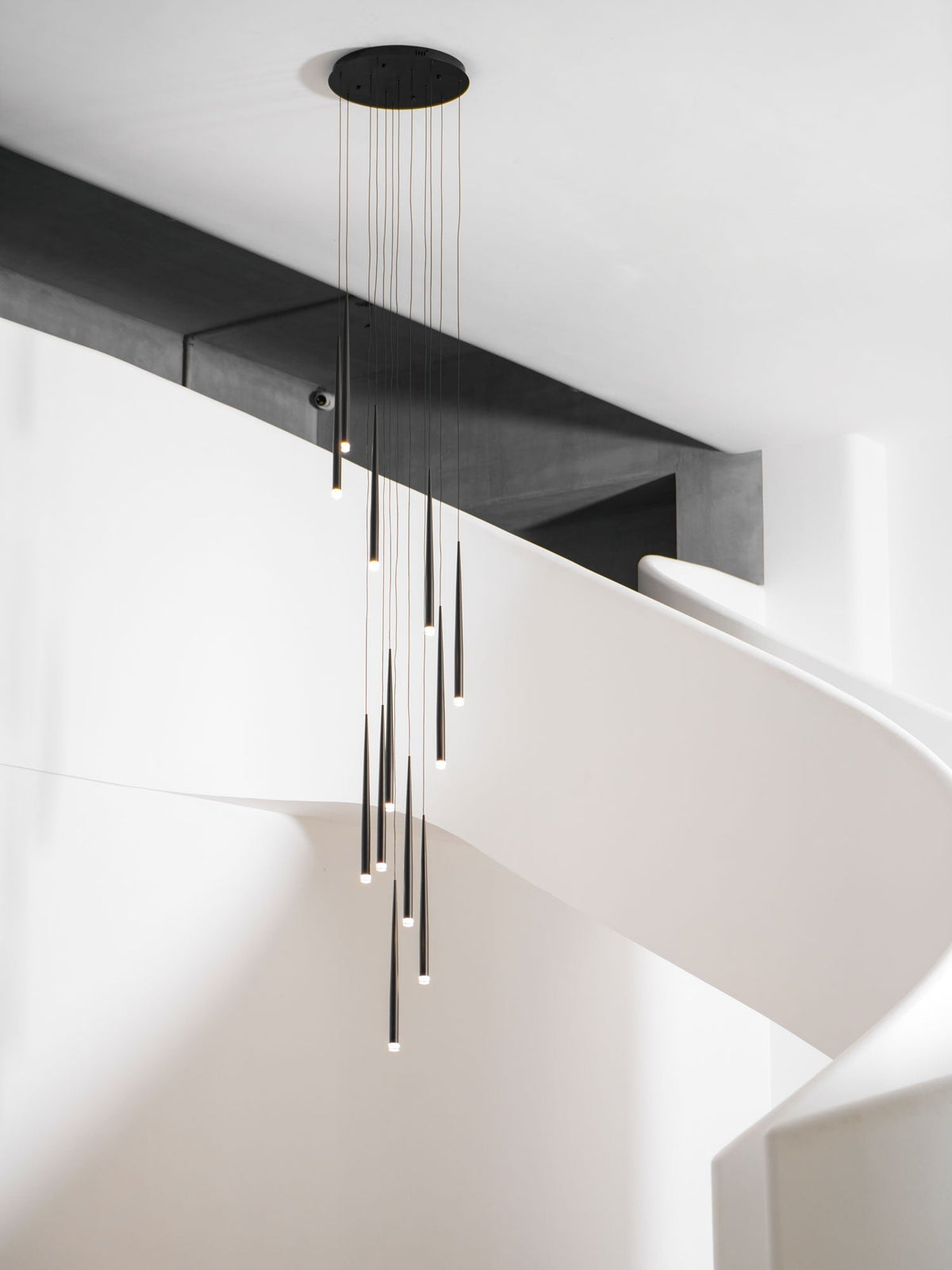 Slender Drop Rod Chandelier | Ventumra
