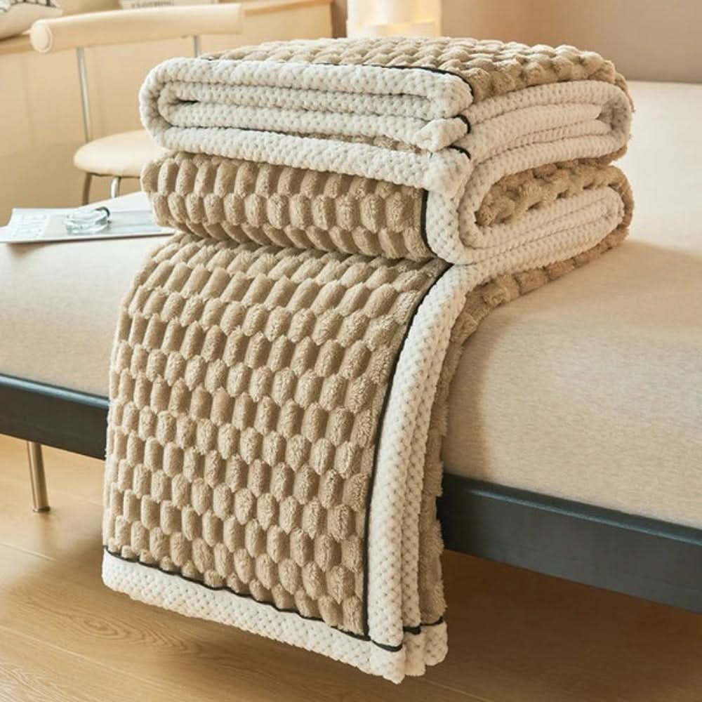 LuxeWeave teksturowany koc dekoracyjny — elegancki wzór w kropki