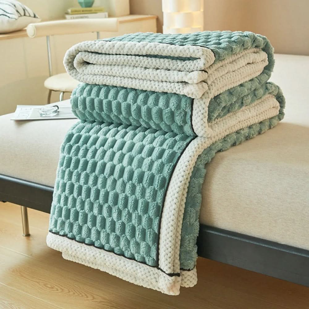 LuxeWeave teksturowany koc dekoracyjny — elegancki wzór w kropki