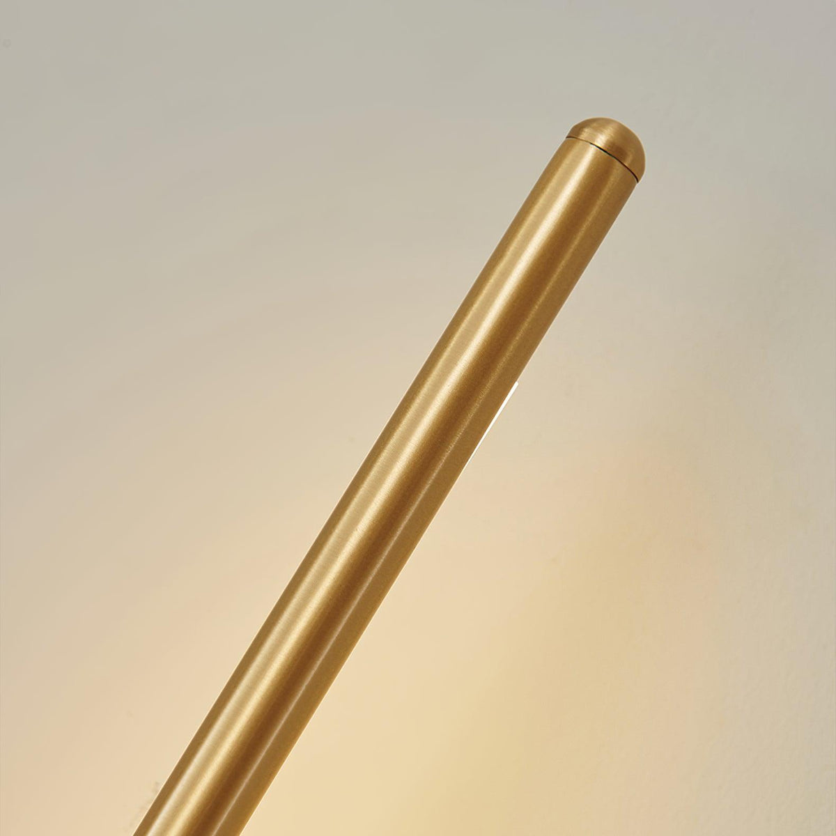 Architektoniczna metalowa lampa ścienna LED | Ventumra