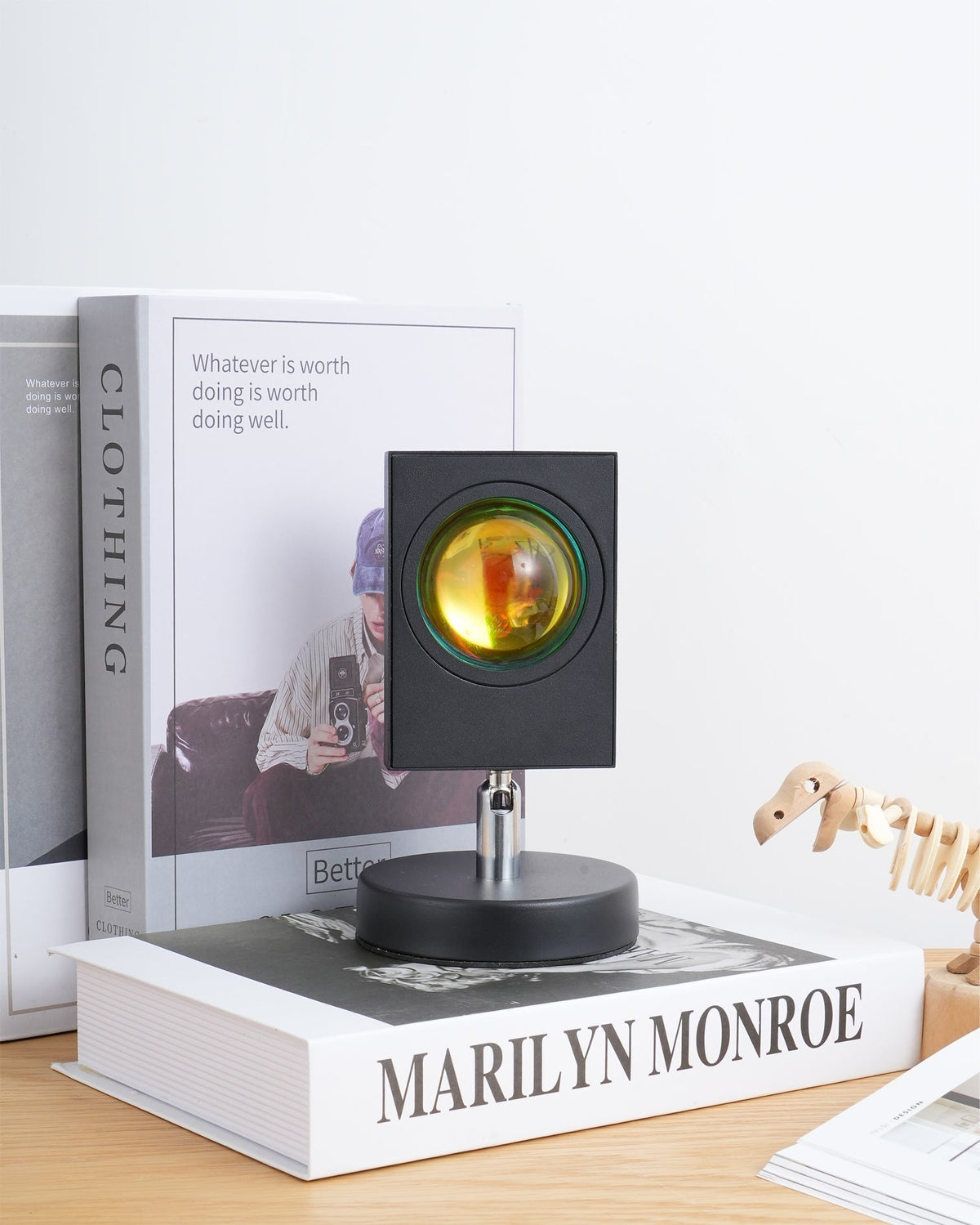 Aperture Lens Table Lamp | Ventumra