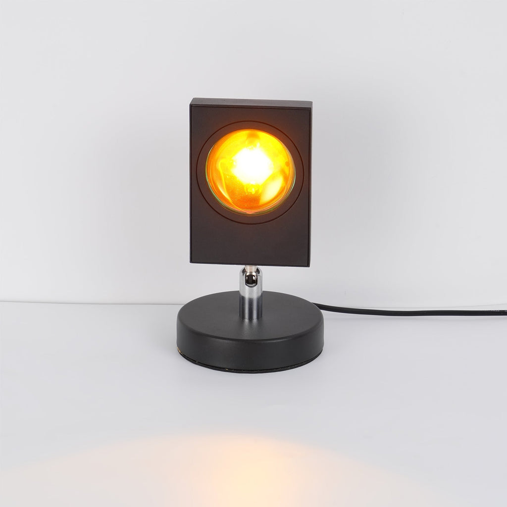 Aperture Lens Table Lamp | Ventumra