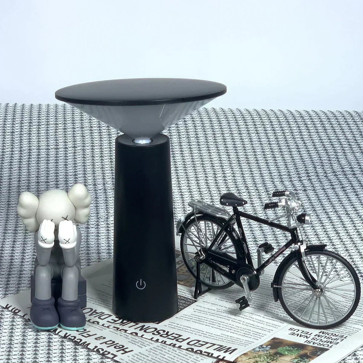 LumaNovo Rechargeable Wireless Portable Flexible Lamp