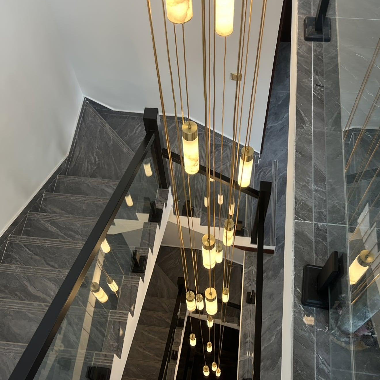 Dike White Alabaster Pendant Light | ventumra