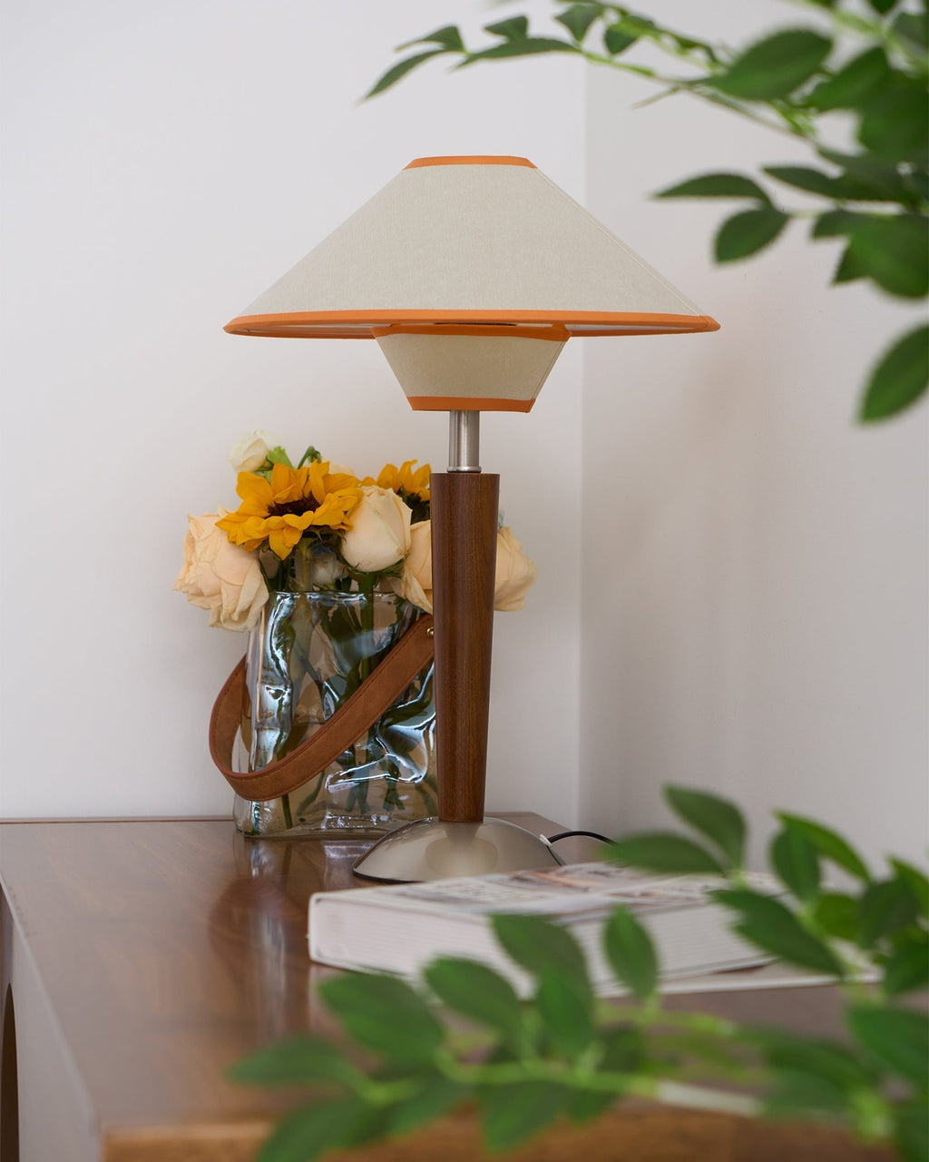 Talonwood Wooden Table Lamp | Ventumra