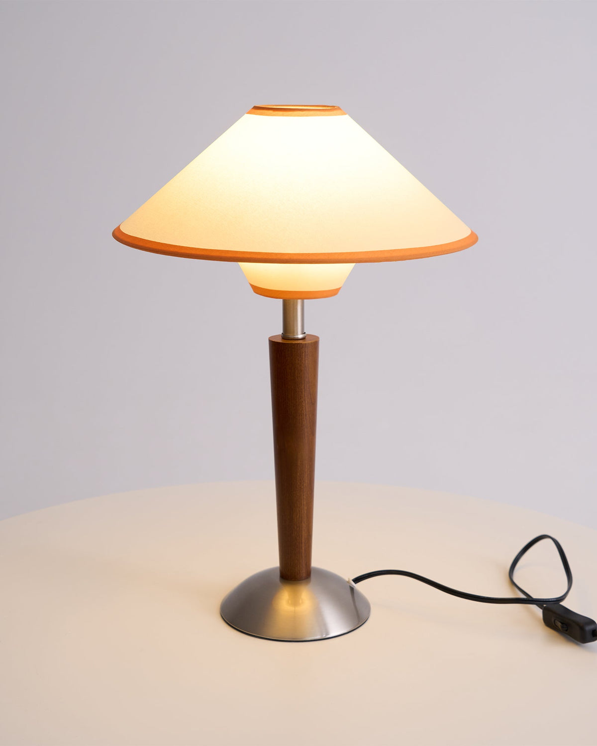 Talonwood Wooden Table Lamp | Ventumra