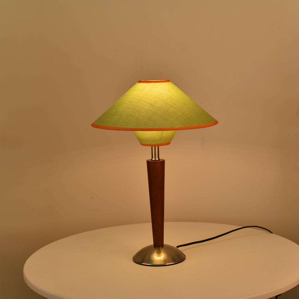 Talonwood Wooden Table Lamp | Ventumra