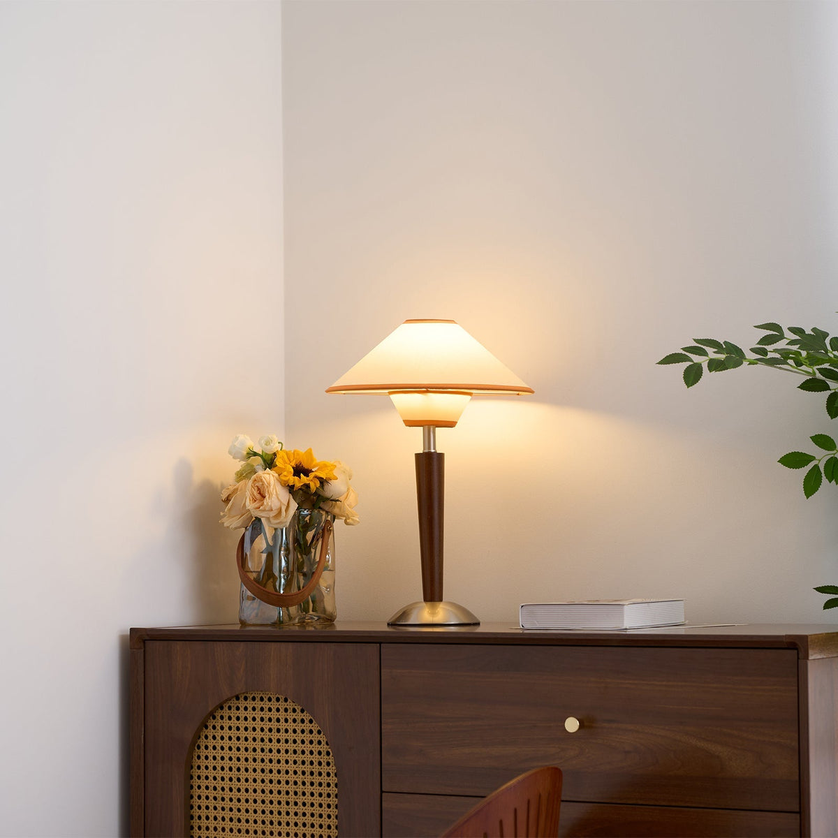 Talonwood Wooden Table Lamp | Ventumra