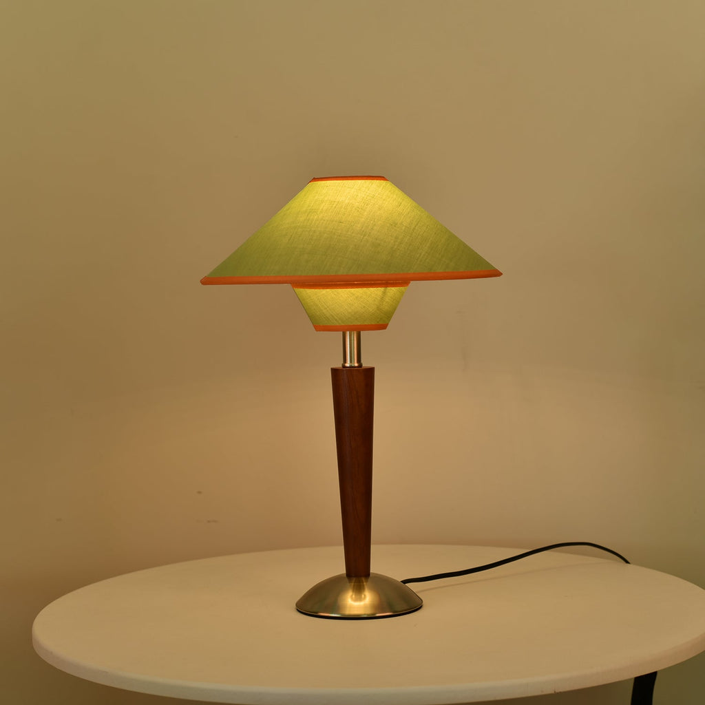 Talonwood Wooden Table Lamp | Ventumra