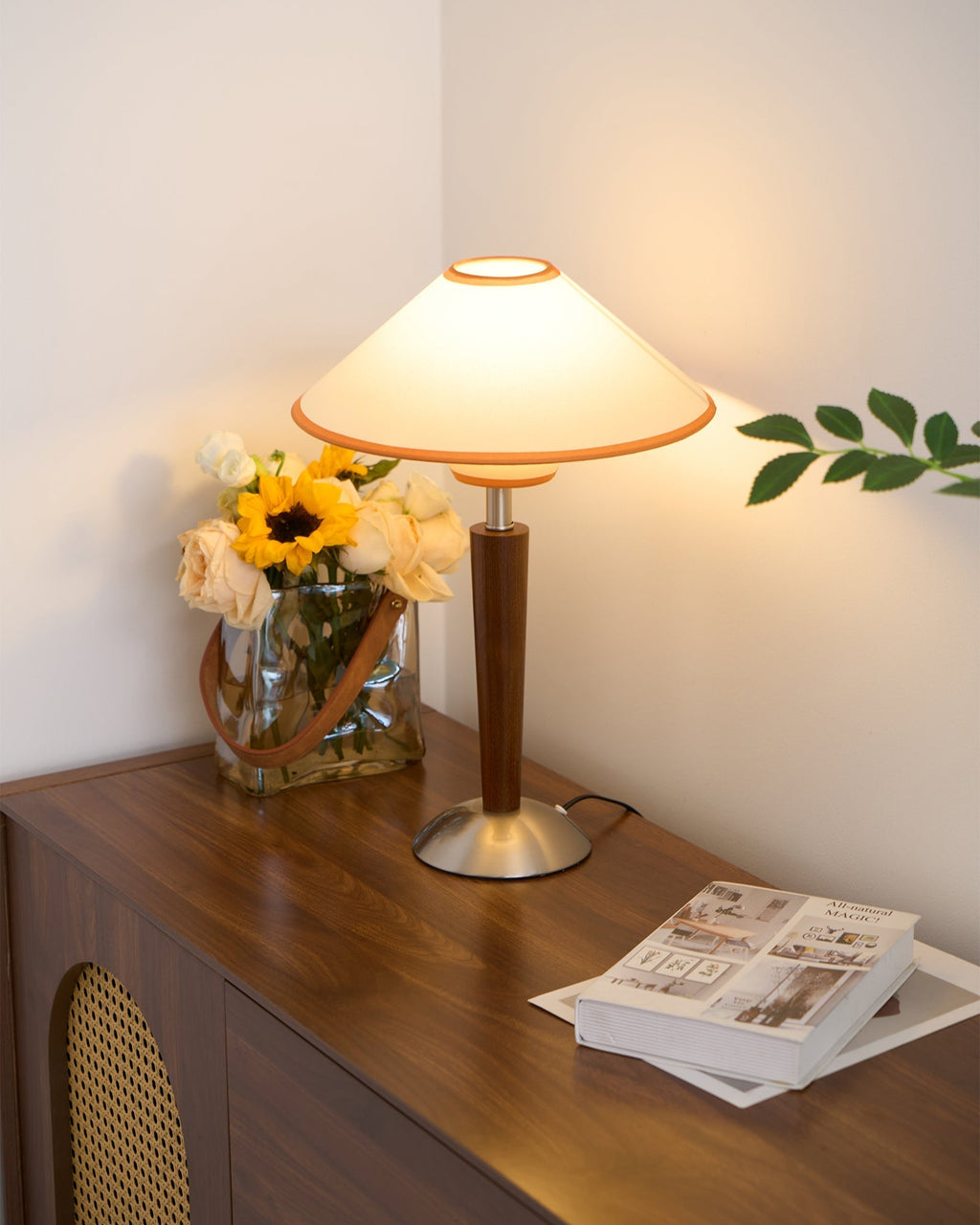 Talonwood Wooden Table Lamp | Ventumra