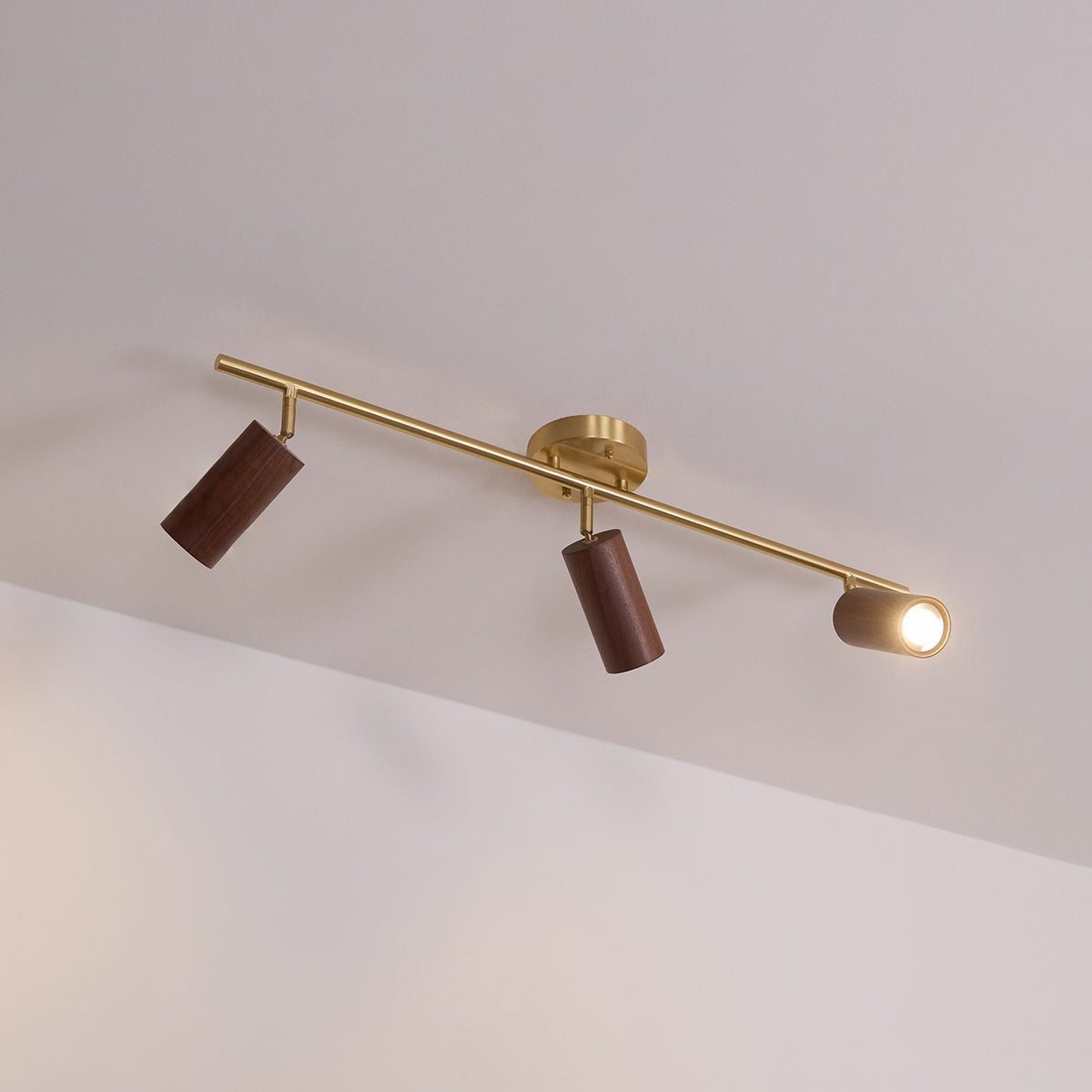 Architectural Wood Spotlight | Ventumra