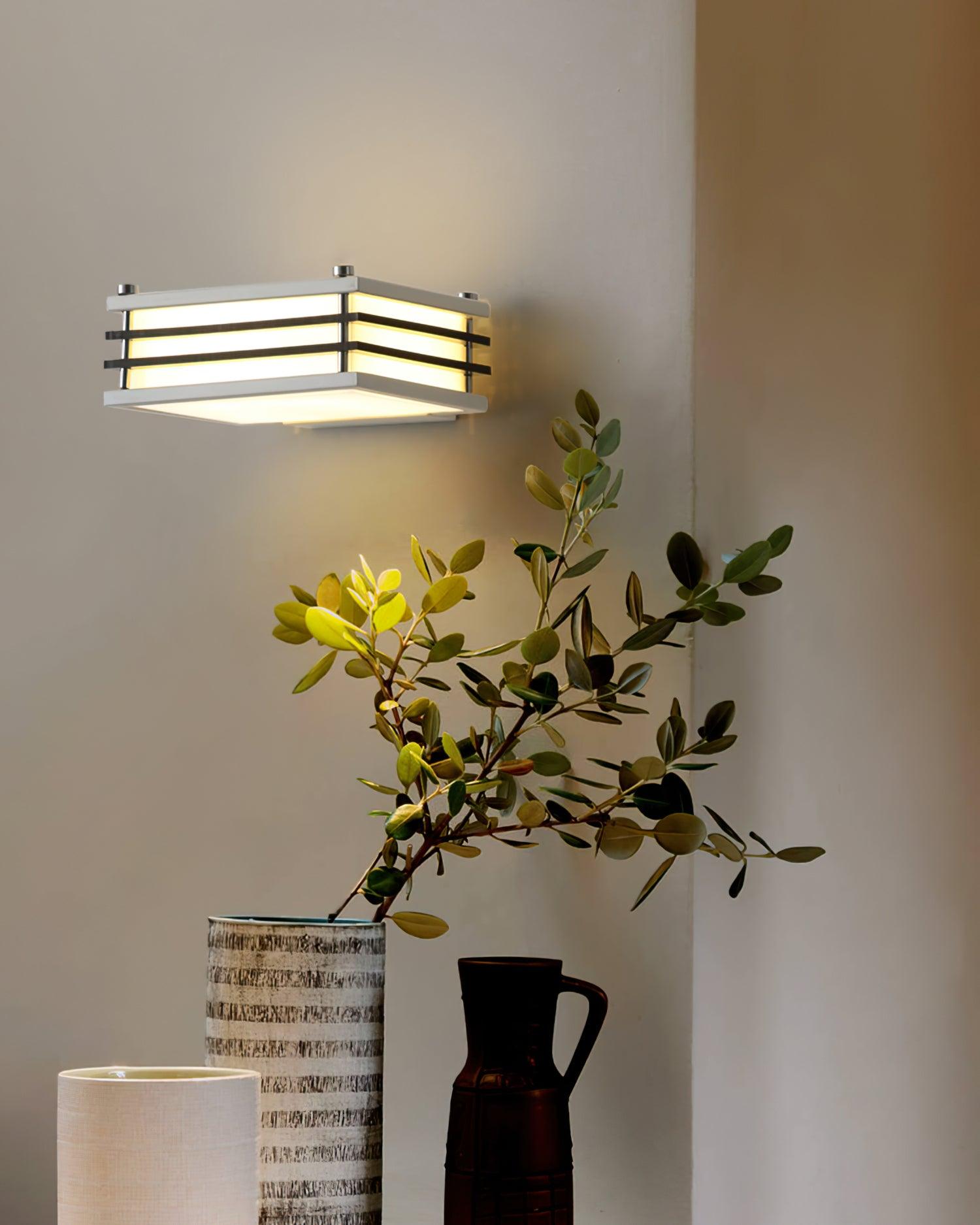 Lyra Minimalist Wall Light | ventumra