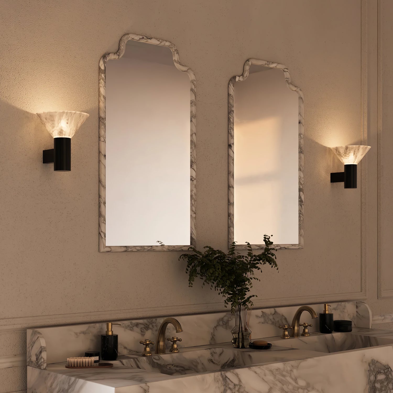 Eurnoria Cone Alabaster Wall Light | ventumra