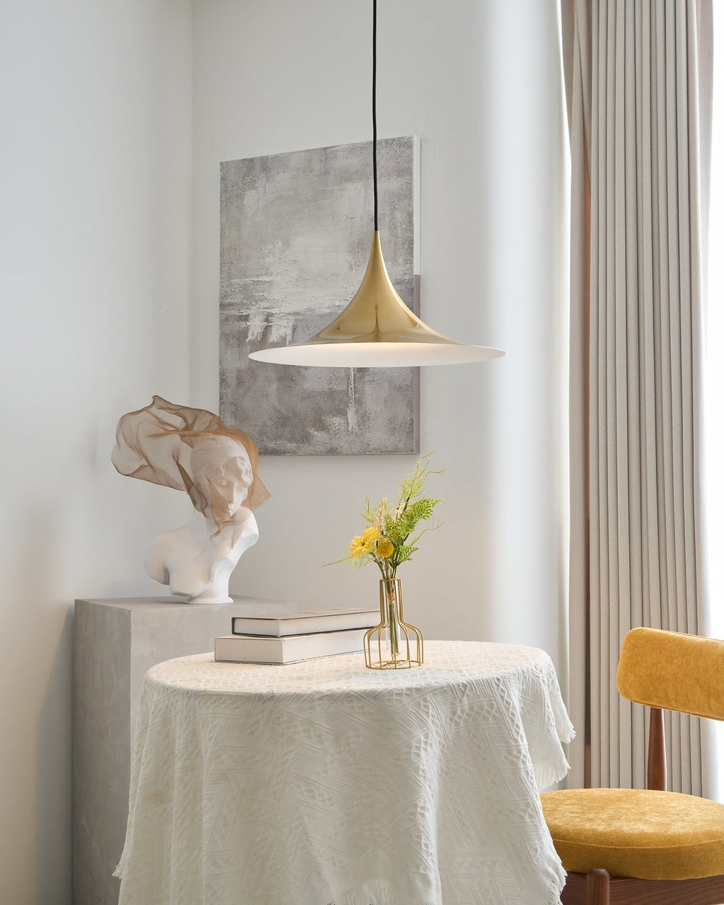 Pendant Lamp Slim Neck and Wide Flare Contemporary Dining | ventumra
