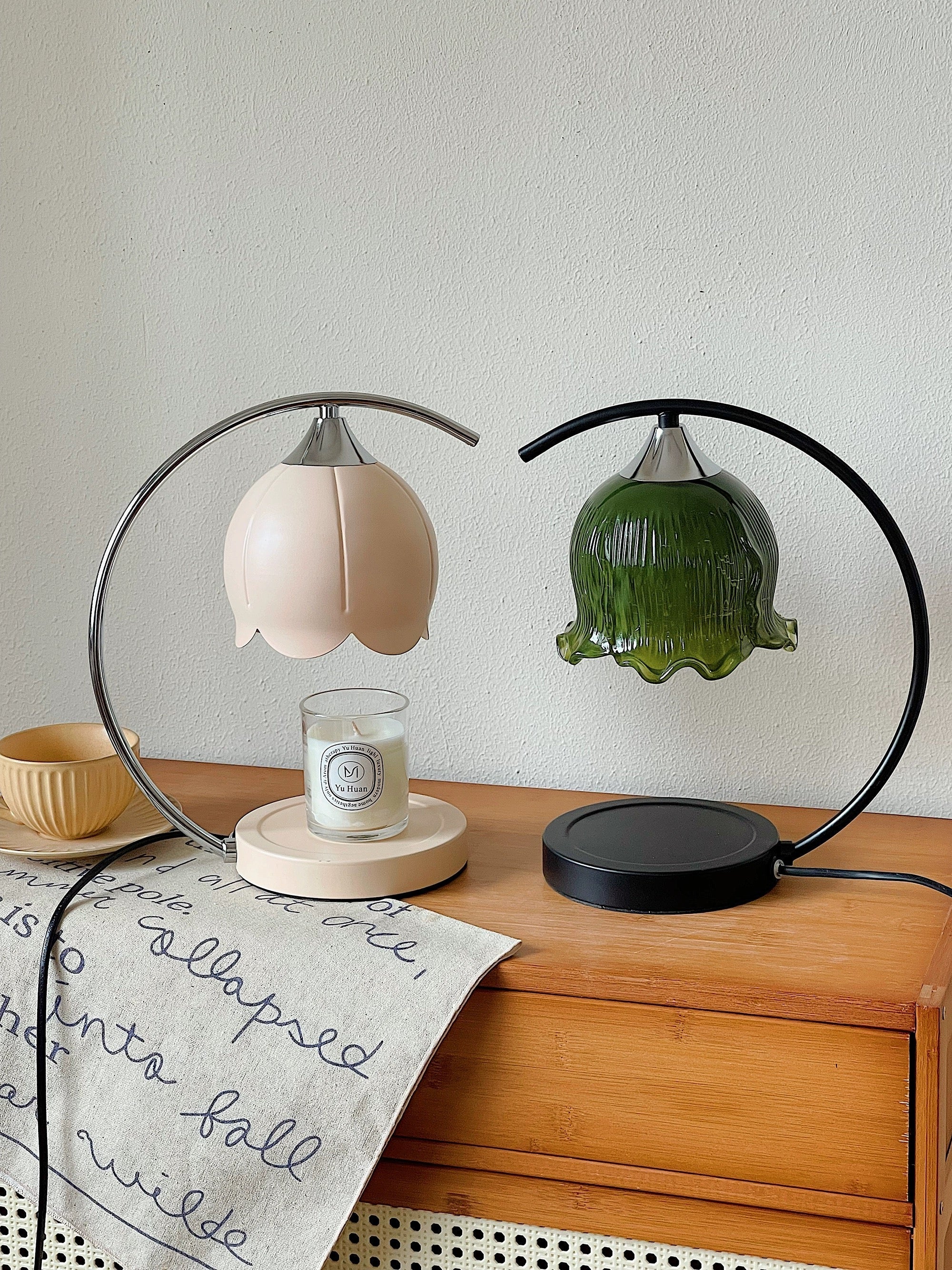 FloraNova Candle Warmer Lamp for Safe Scent Diffusion