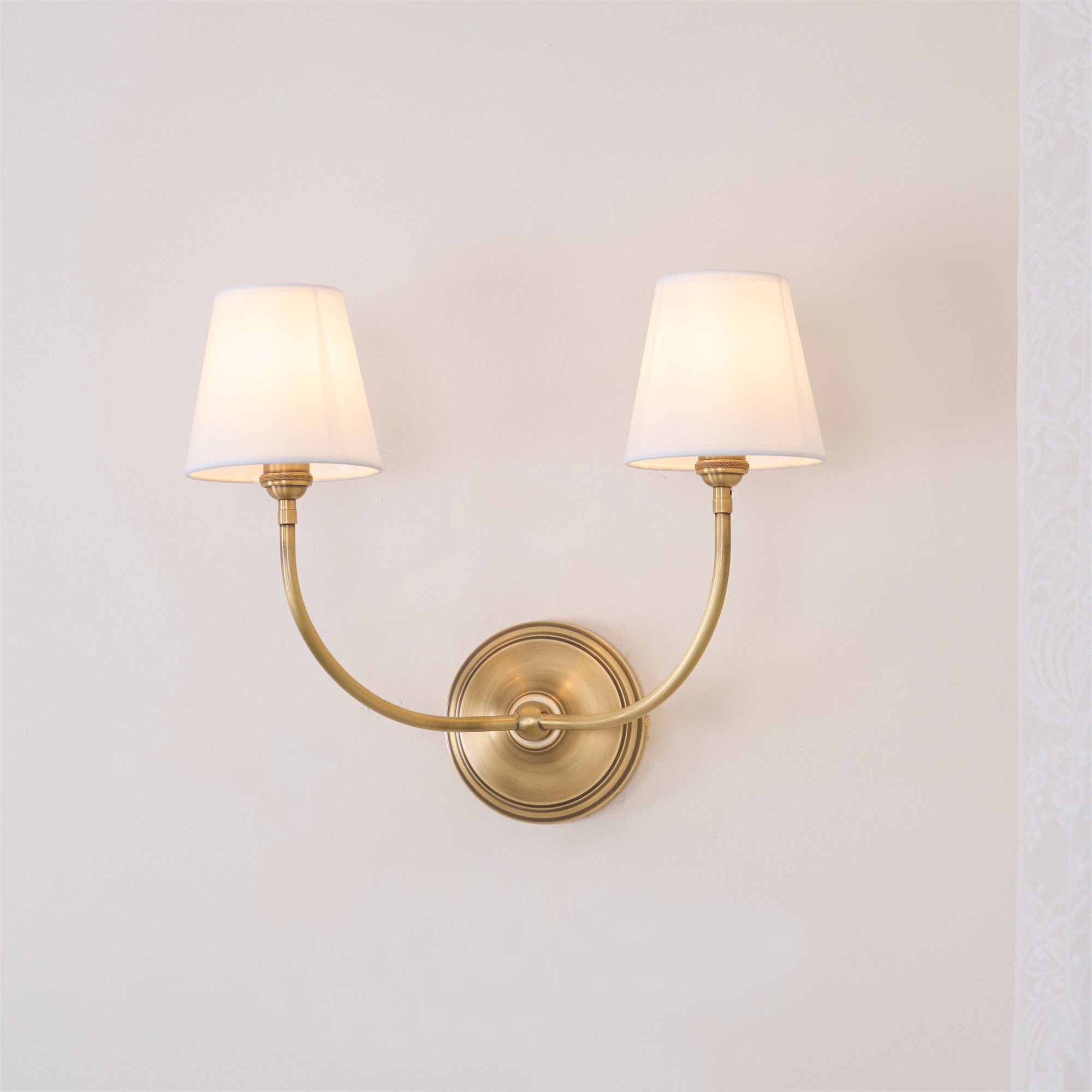 Victor Wall Lamp Black Bronze Fabric | ventumra